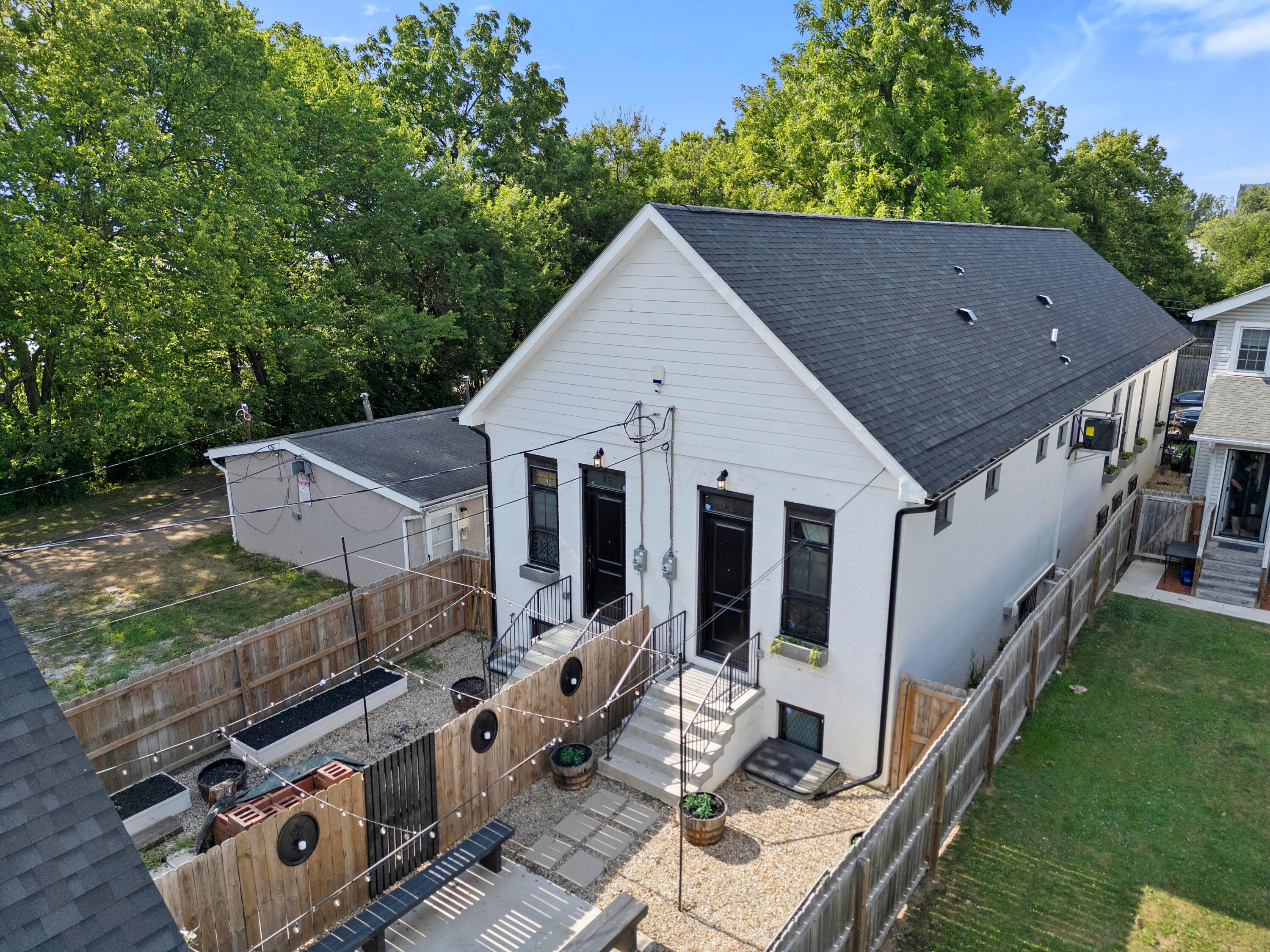 43-45 W Markison Avenue Property Photo 75