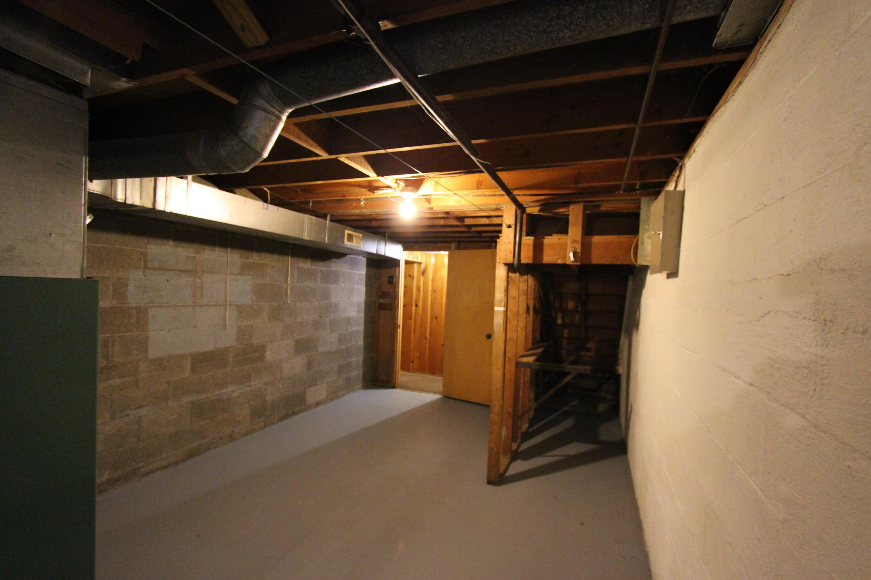 700 French Drive Property Photo 27
