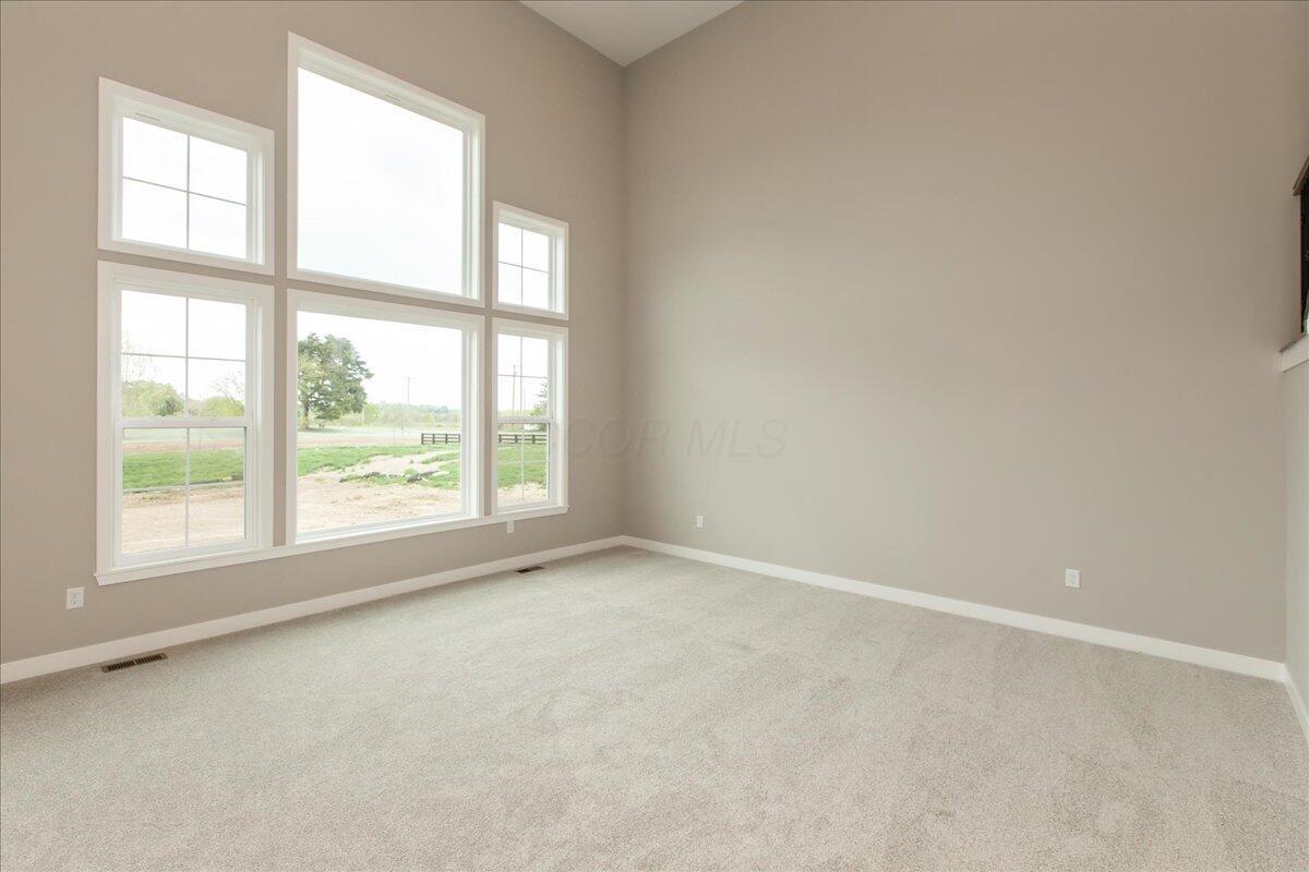10270 Fox Hill Court Property Photo 7