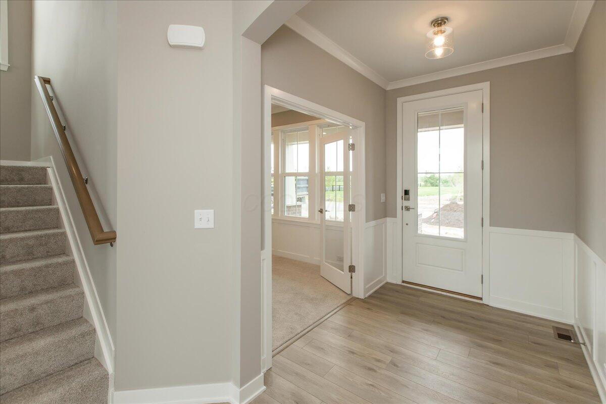 10270 Fox Hill Court Property Photo 15