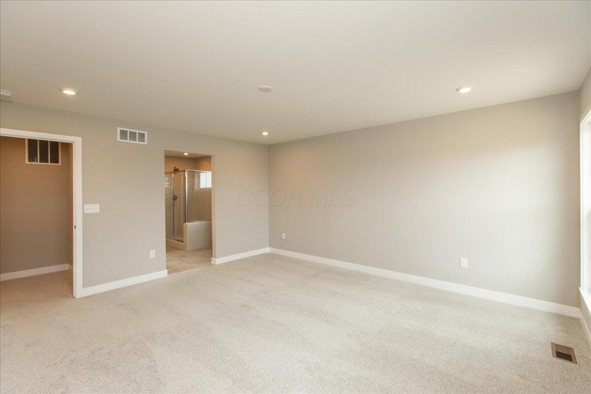 10270 Fox Hill Court Property Photo 21