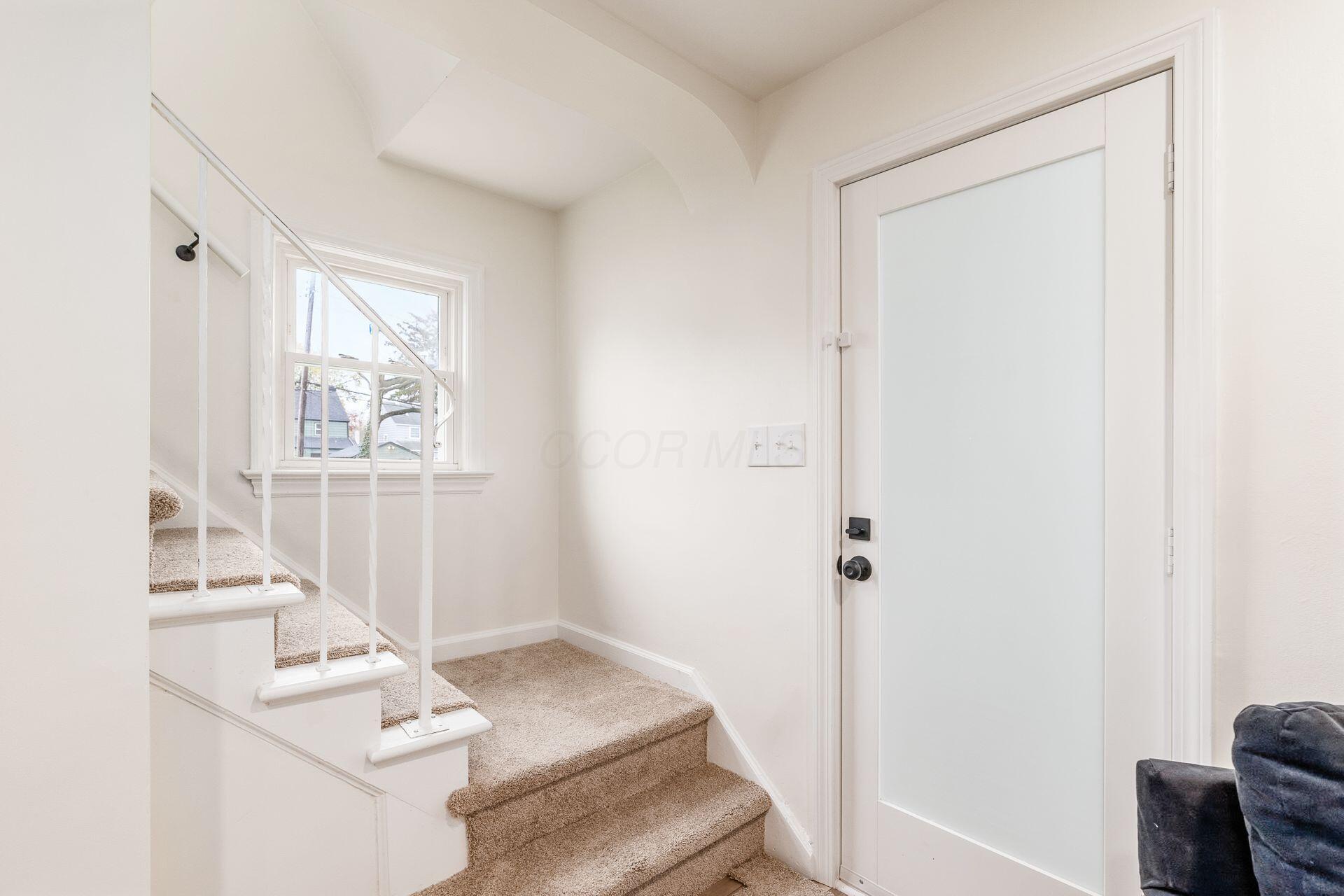 940 Berkeley Road Property Photo 6