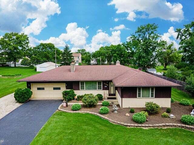 3738 Mayfair Drive Property Photo 1