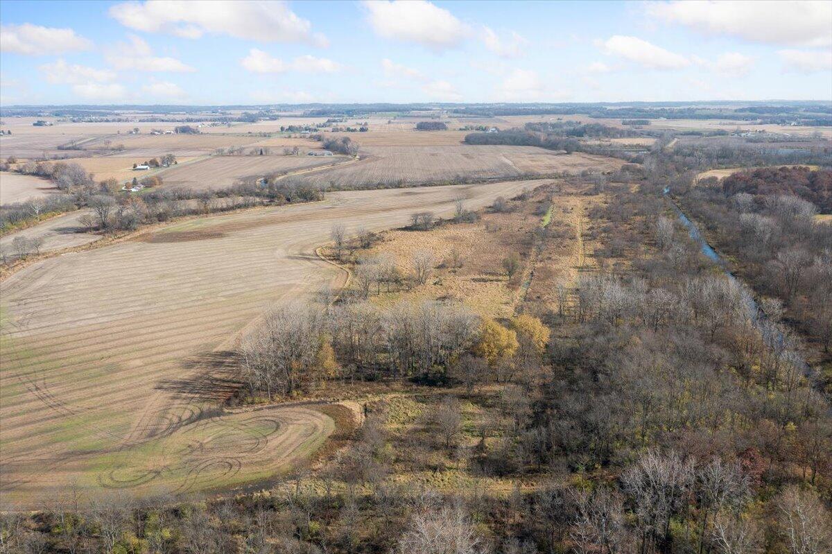 0 Oh-296 Property Photo 4