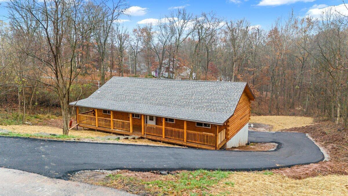 316 Ridgewood Boulevard Property Photo