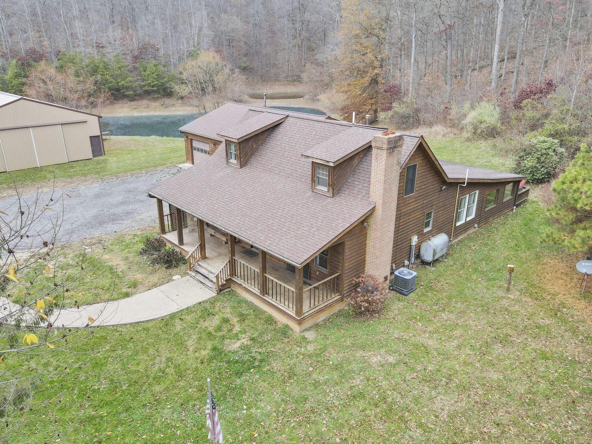 7805 Revenge Road Sw Property Photo 3