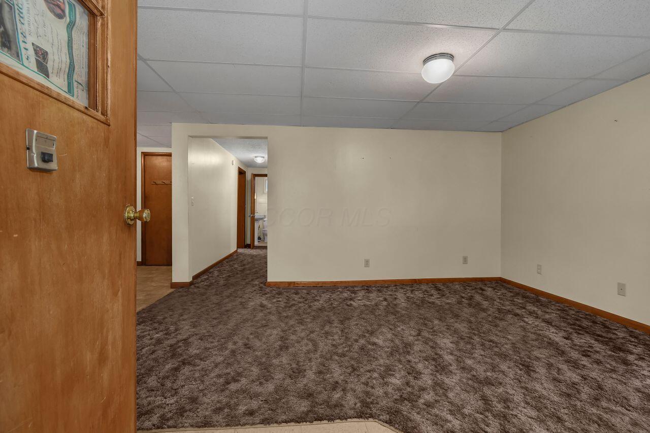 525 W 2nd Street Property Photo 5