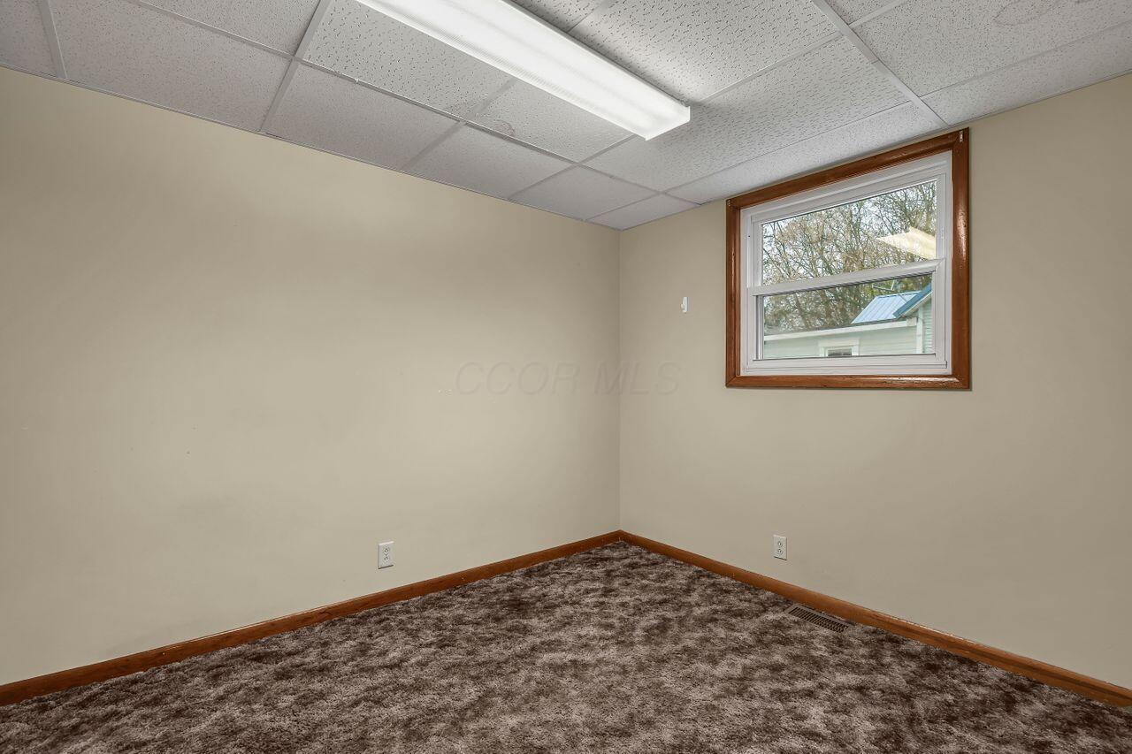 525 W 2nd Street Property Photo 13