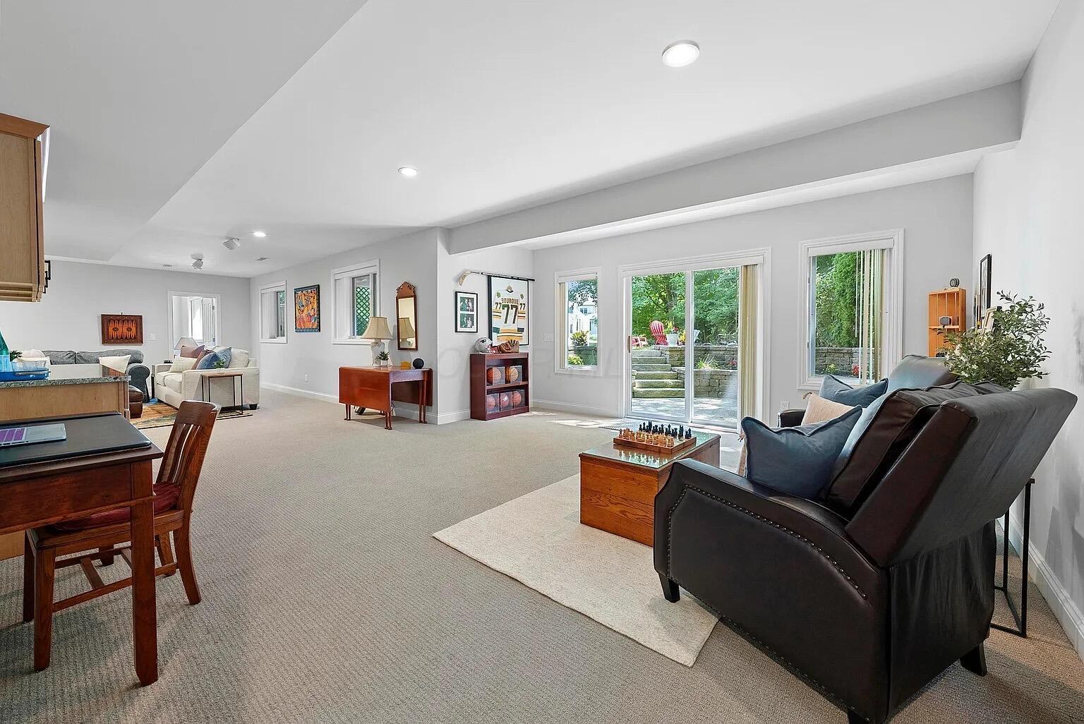 4603 Shropshire Circle Property Photo 17
