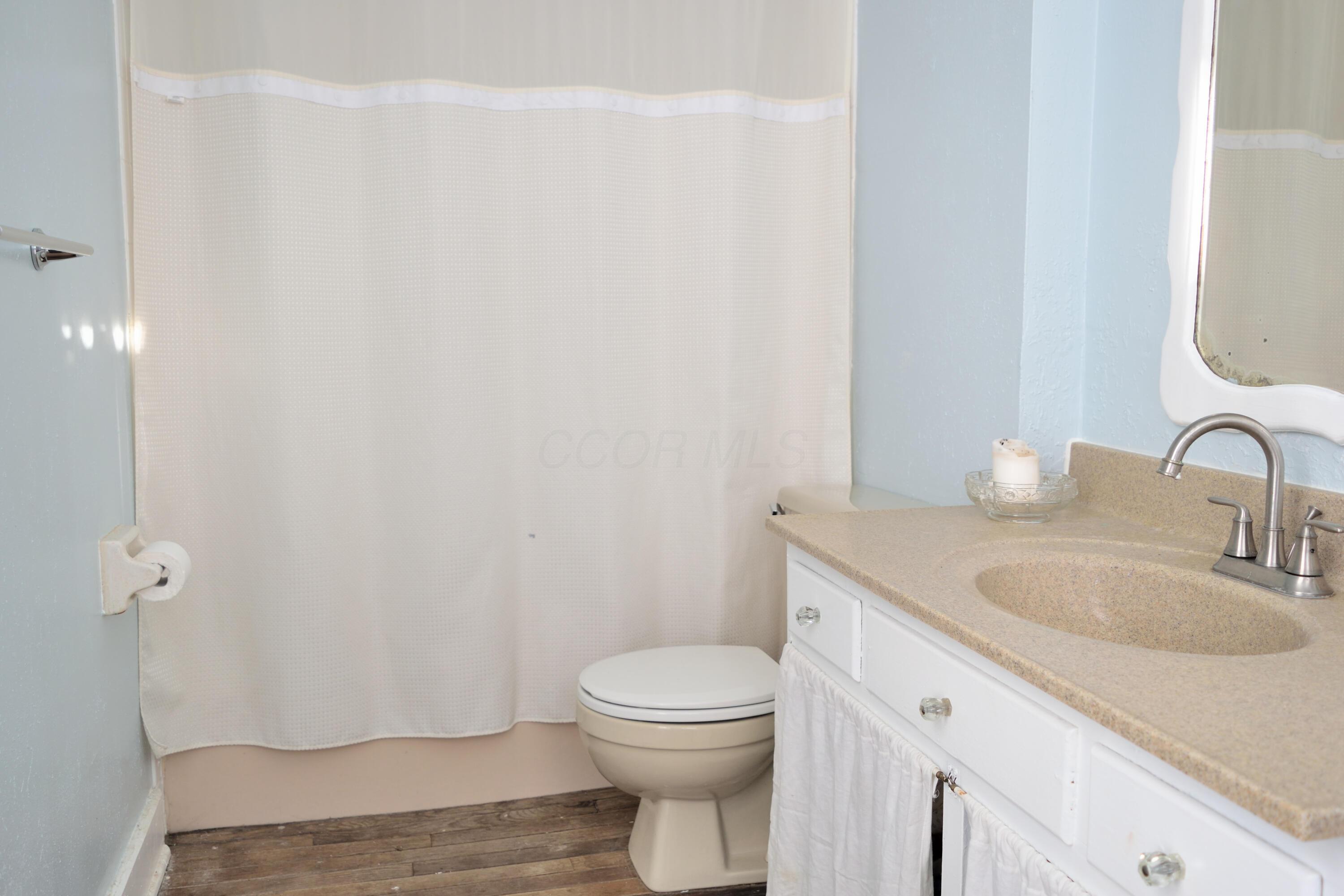 195 N Walnut Street Property Photo 5