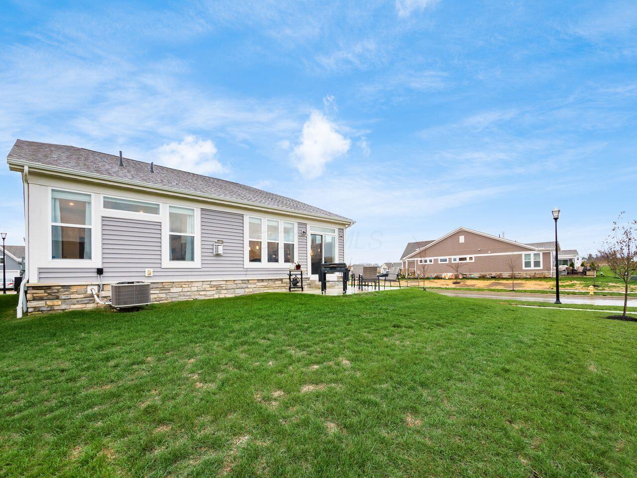 6171 Windcliff Drive E Property Photo 28