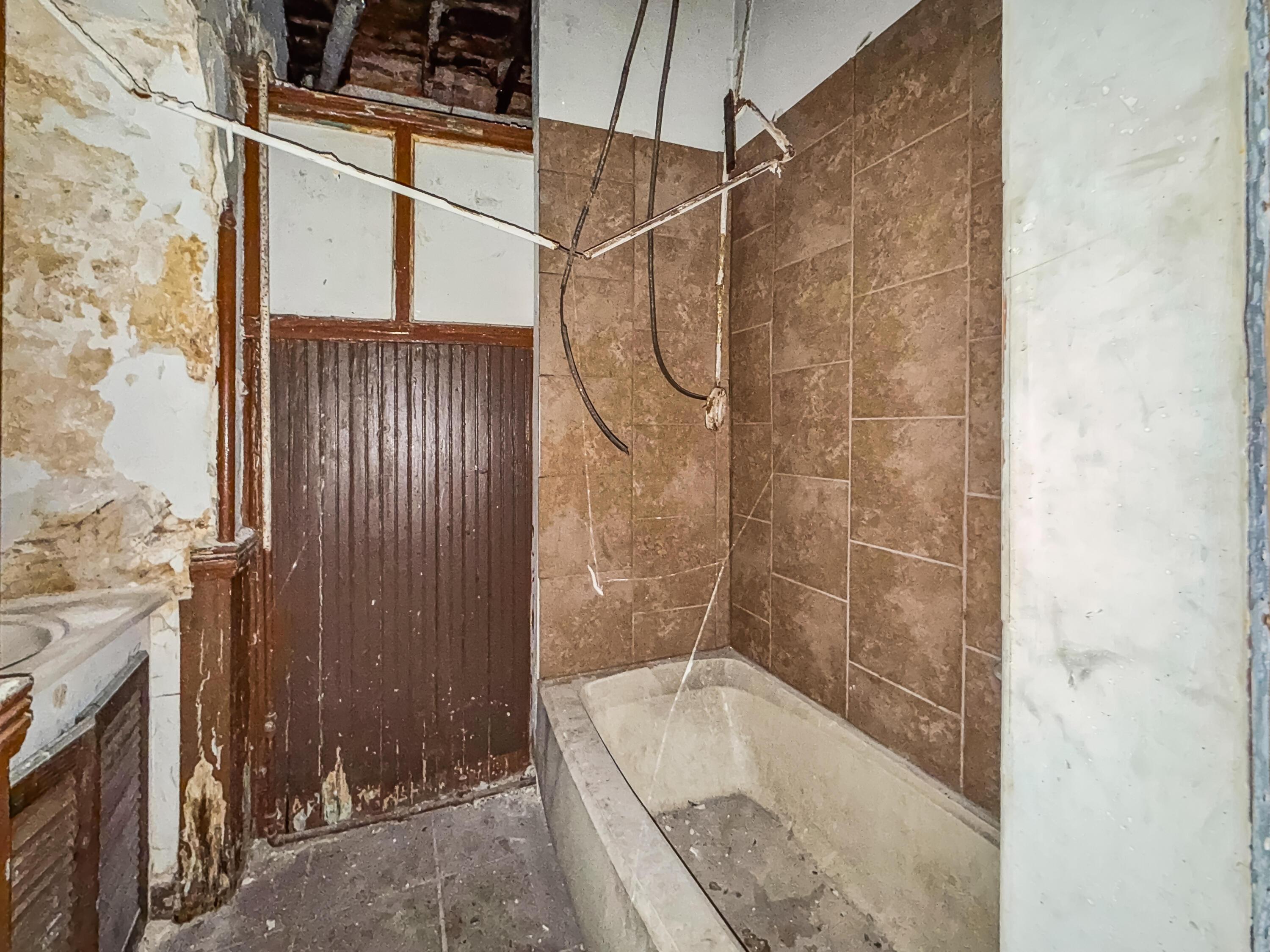 955 S High Street Property Photo 31
