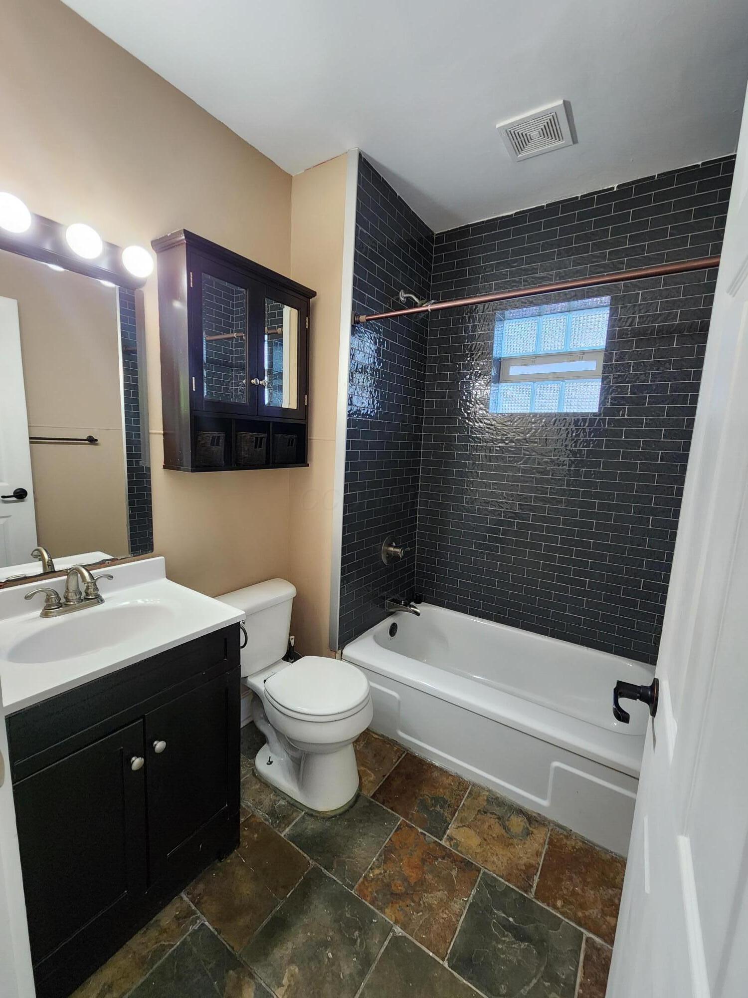 241 Benton Street Property Photo 9