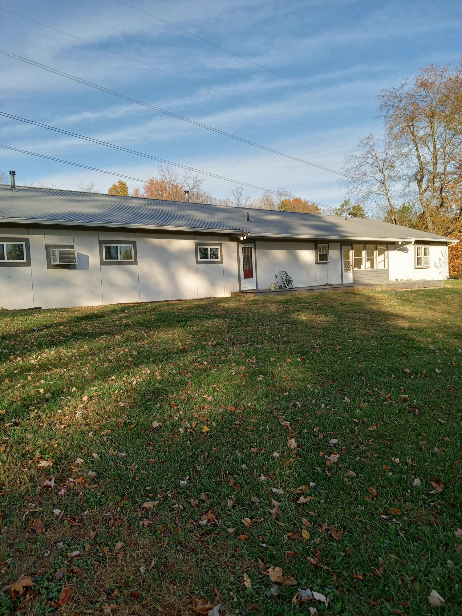 4385 Newton Road Property Photo 2