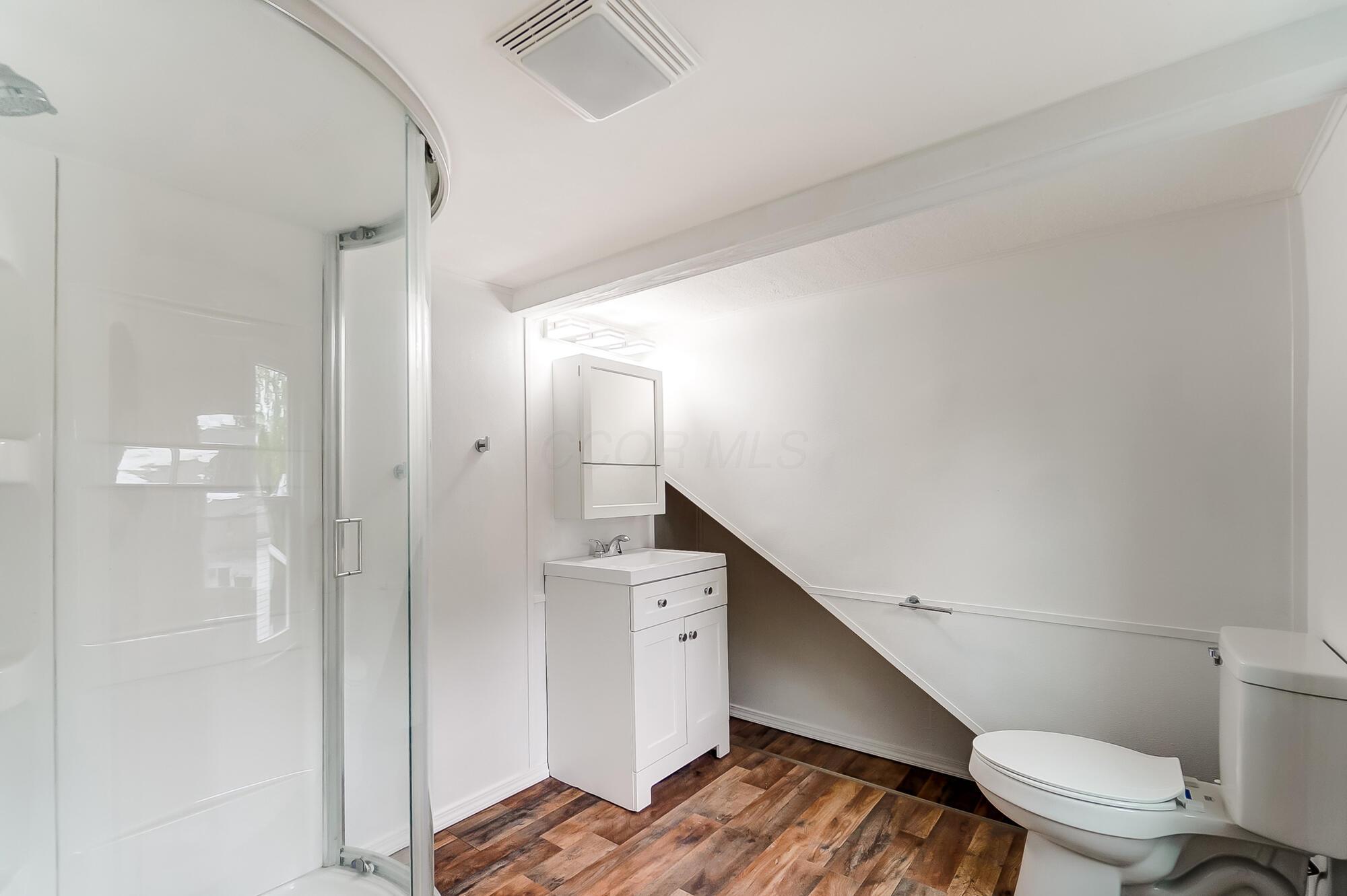 545 Robinwood Avenue Property Photo 37