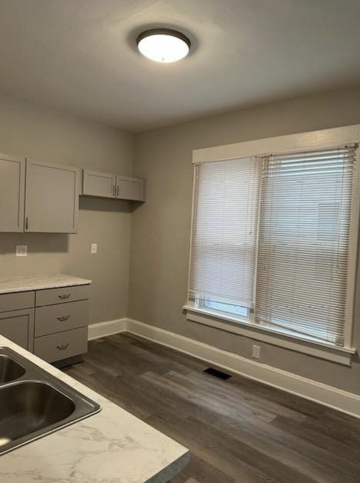 785 Gilbert Street Property Photo 2