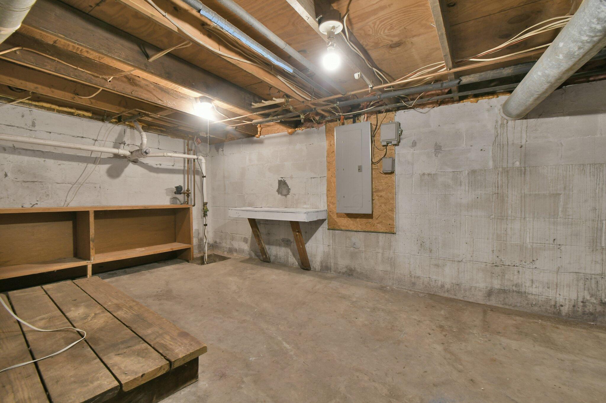 14946 Canal Street Property Photo 21