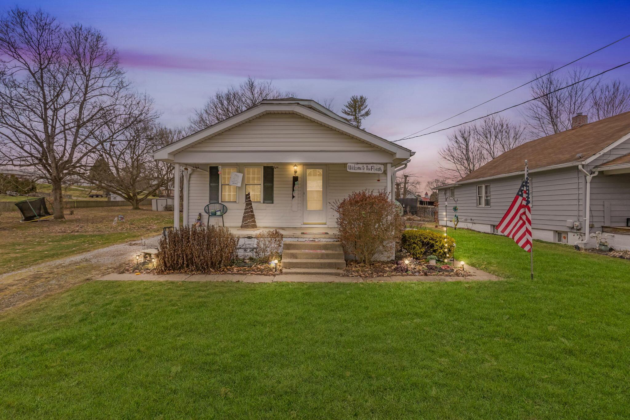 969 Adams Avenue Property Photo 1