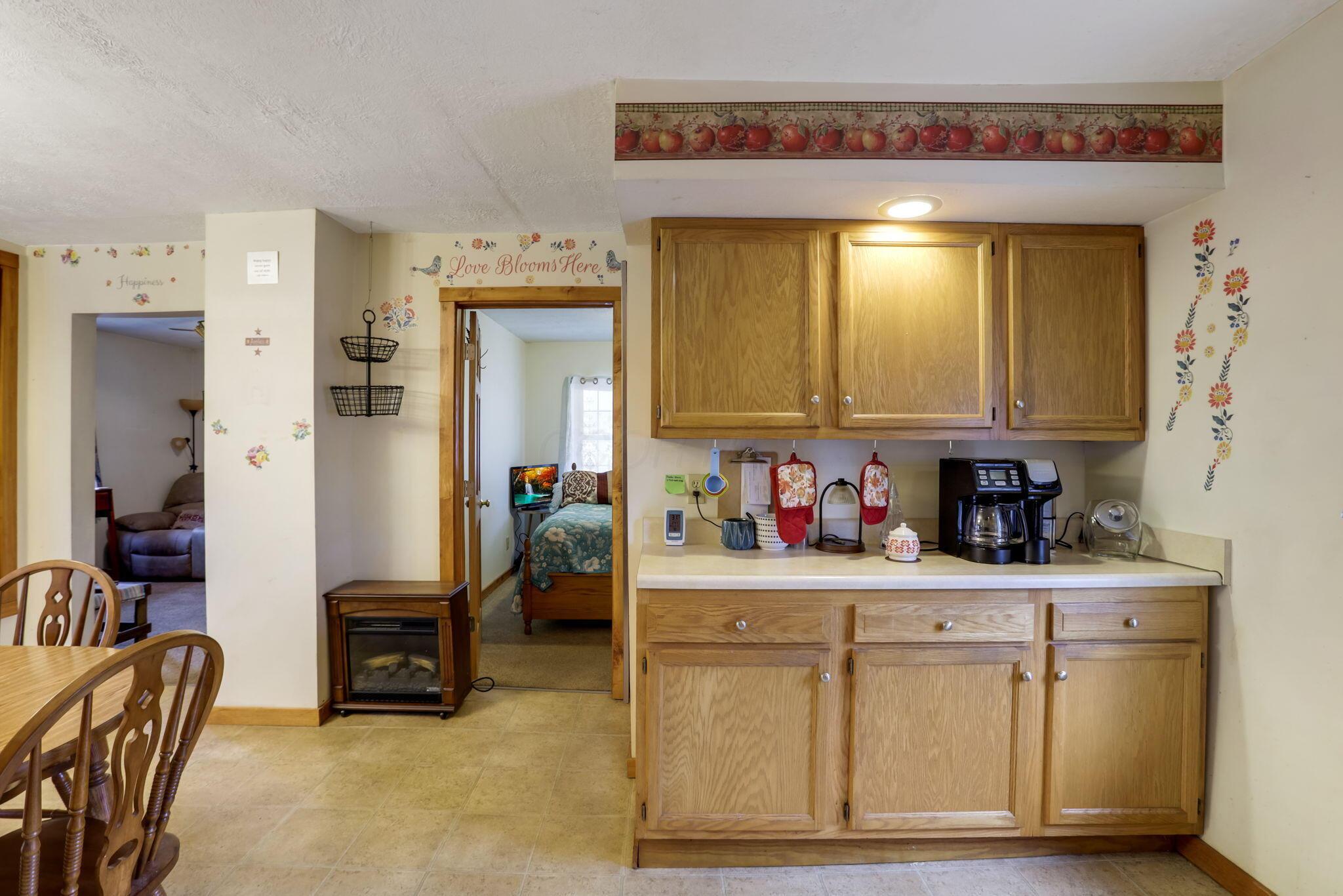 969 Adams Avenue Property Photo 21
