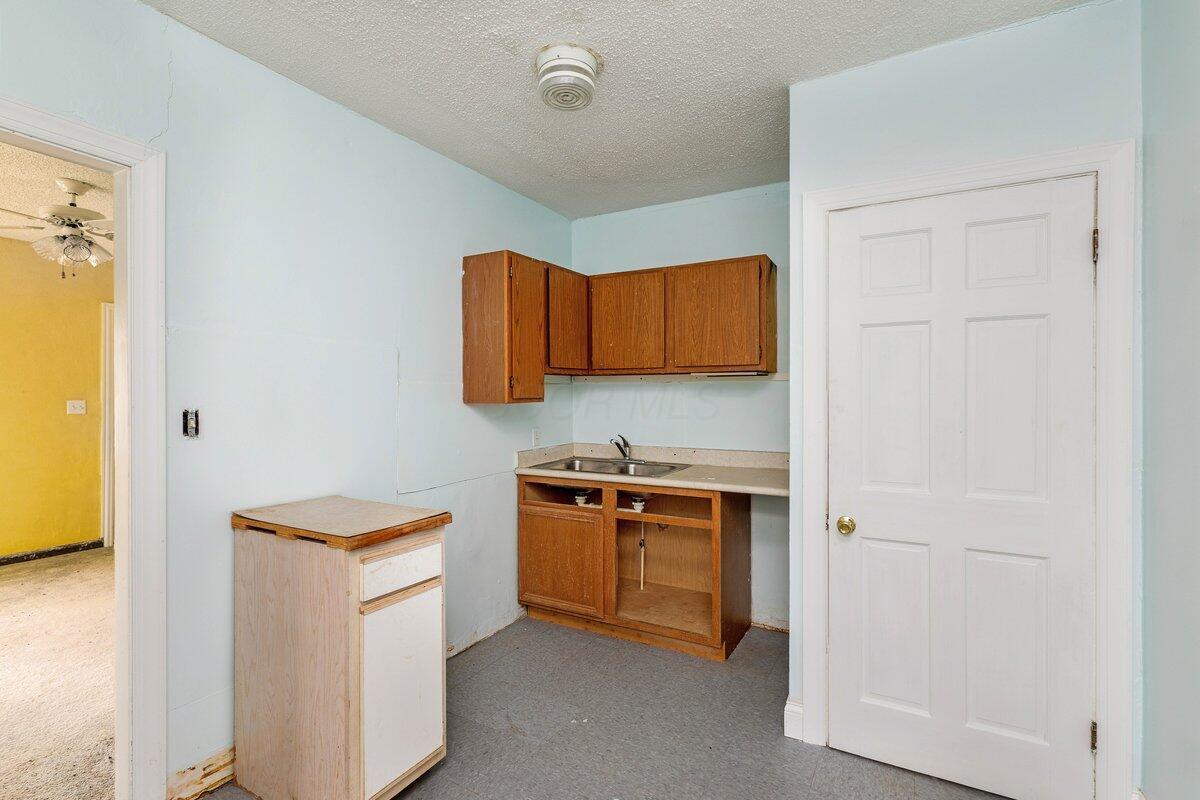 1403 S Ohio Avenue Property Photo 19