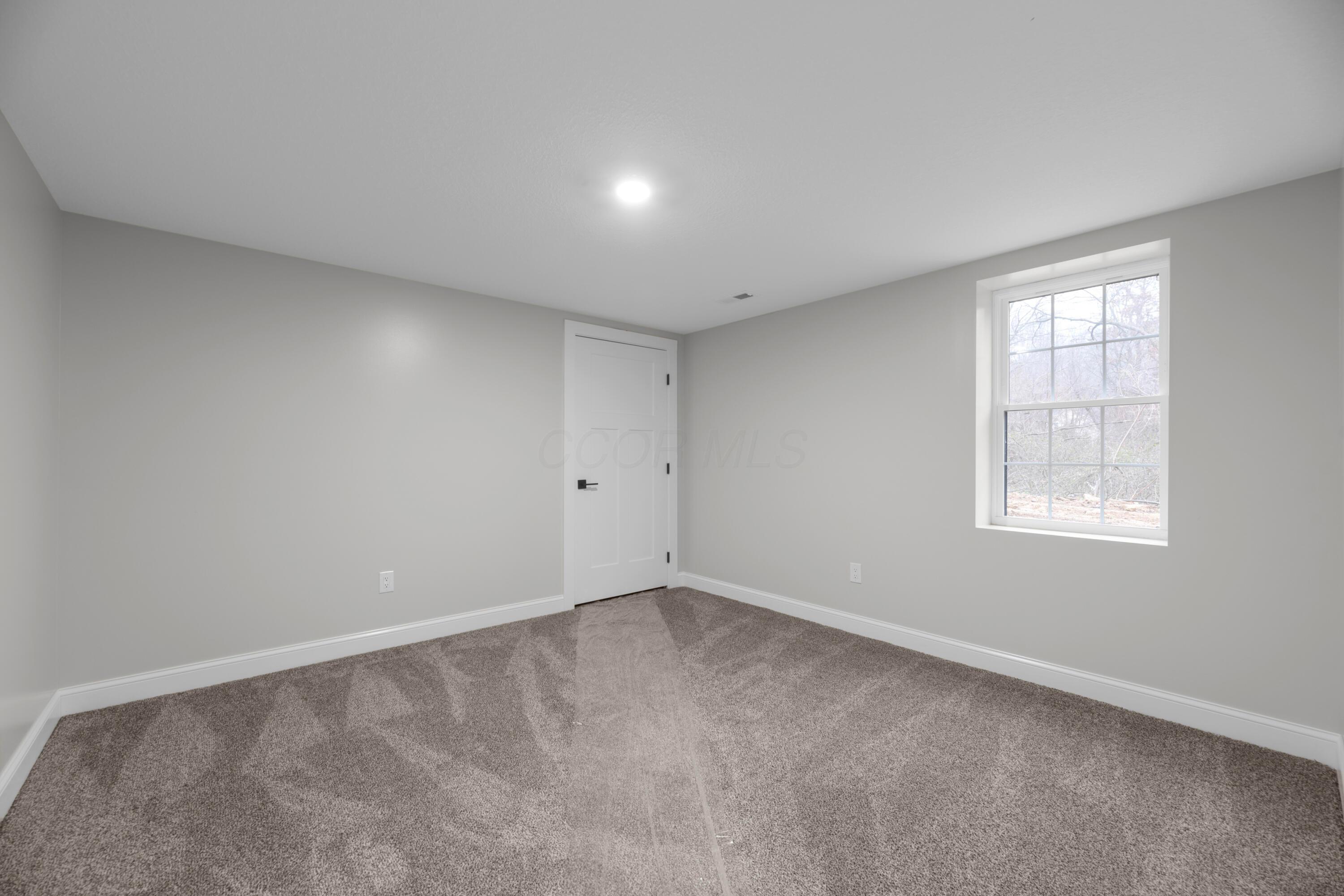 706 Grand Valley Drive Property Photo 40