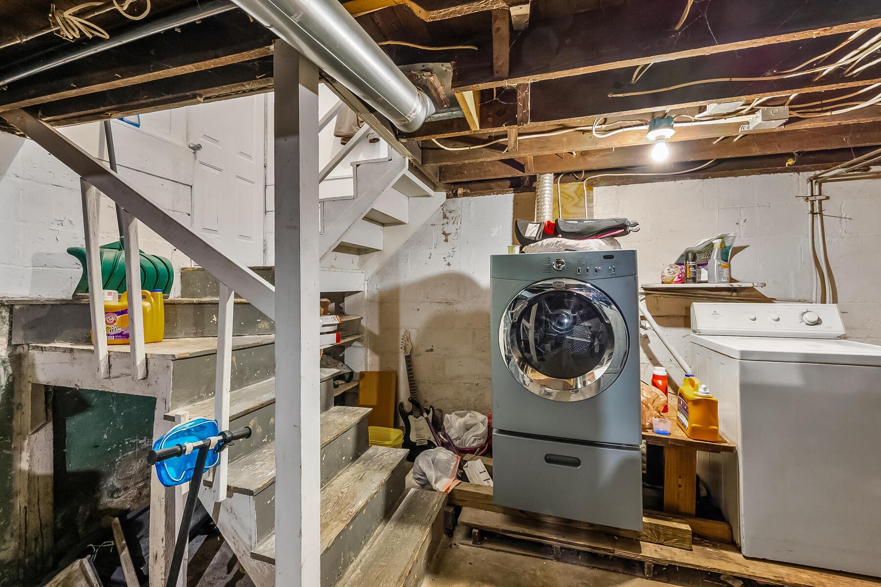 348-350 Pearl Street Property Photo 20