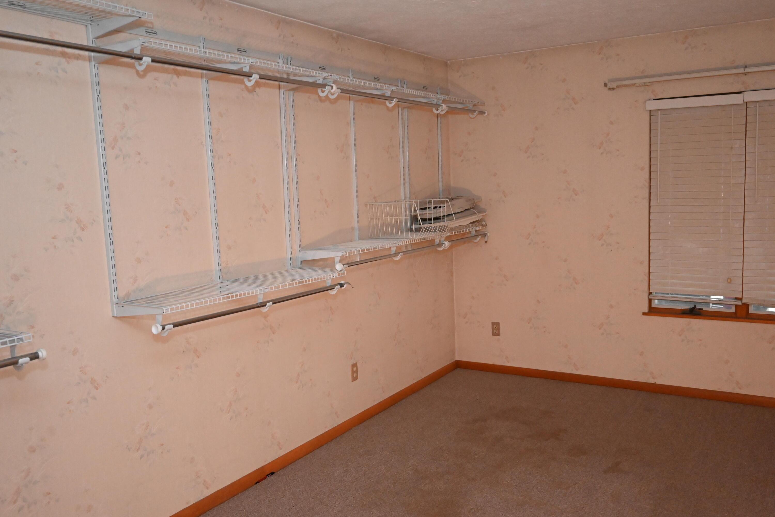 1637 Hansen Avenue Property Photo 23