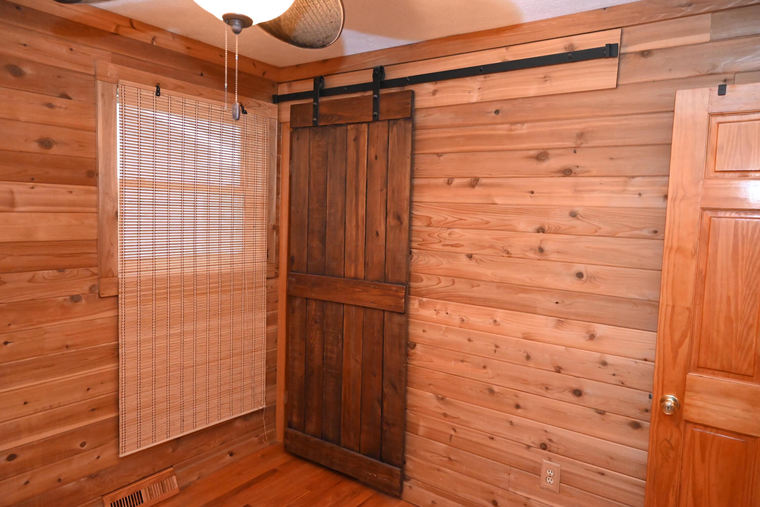 1637 Hansen Avenue Property Photo 27