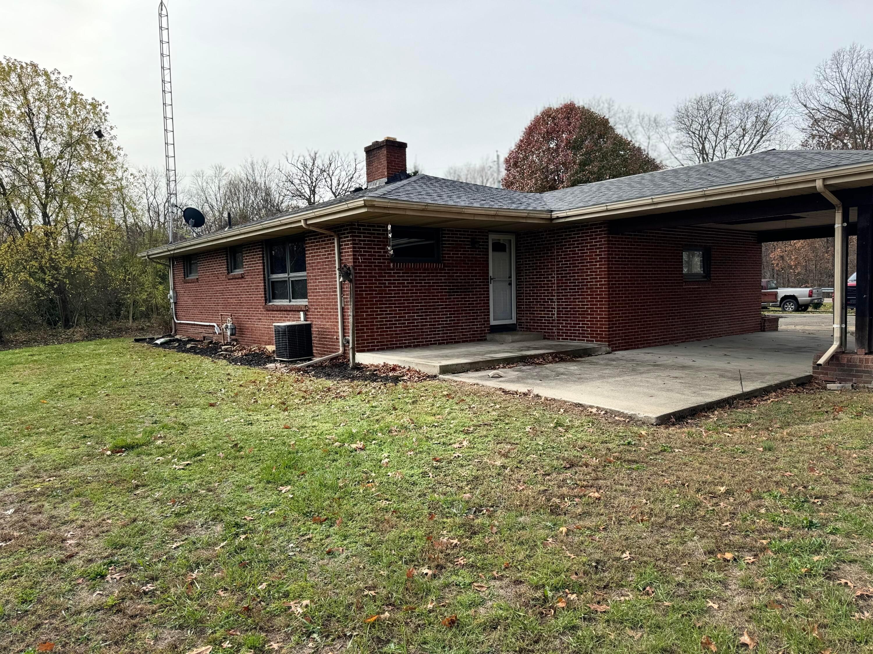 4151 Jacksontown Road Property Photo 4