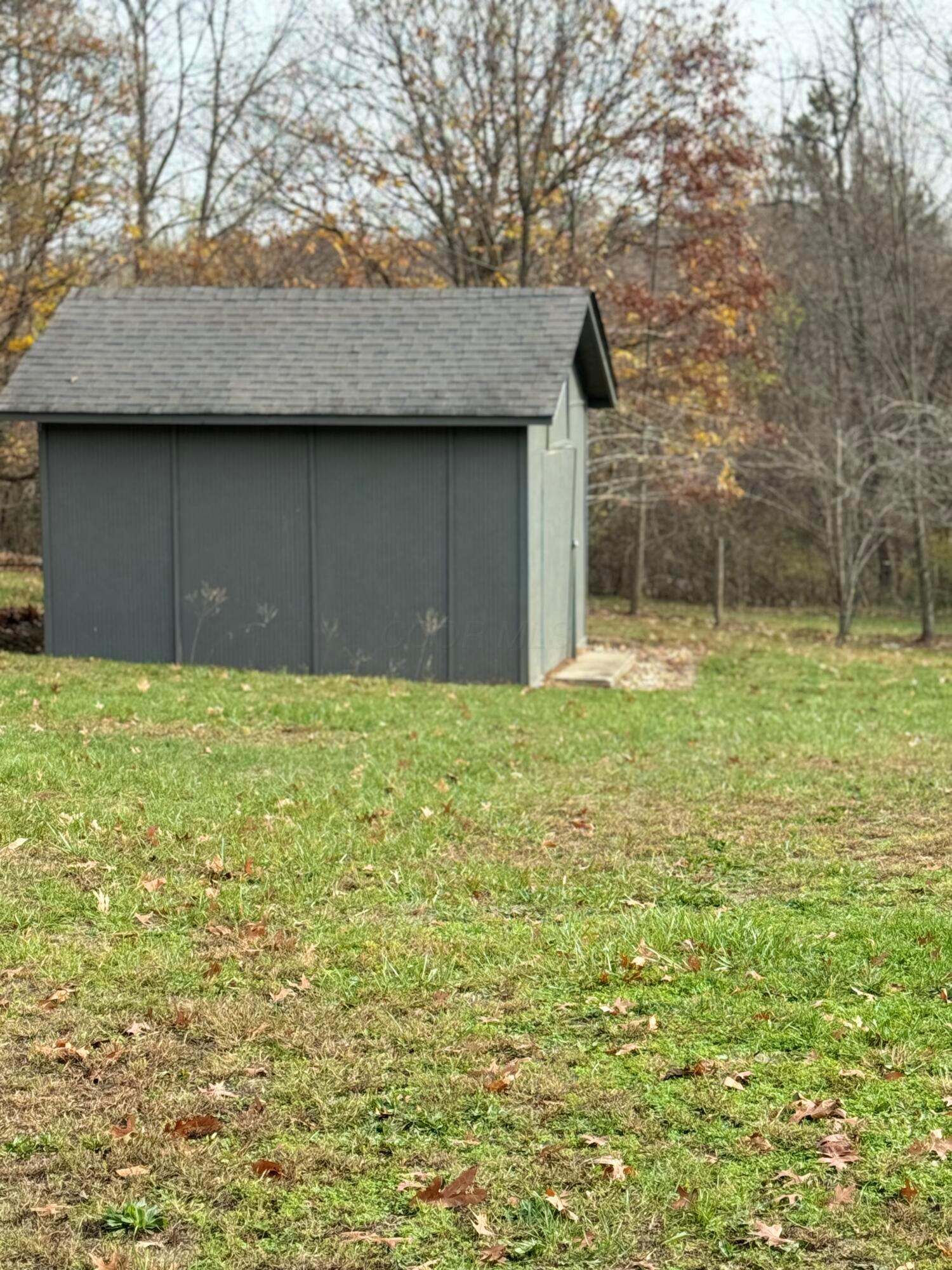4151 Jacksontown Road Property Photo 6