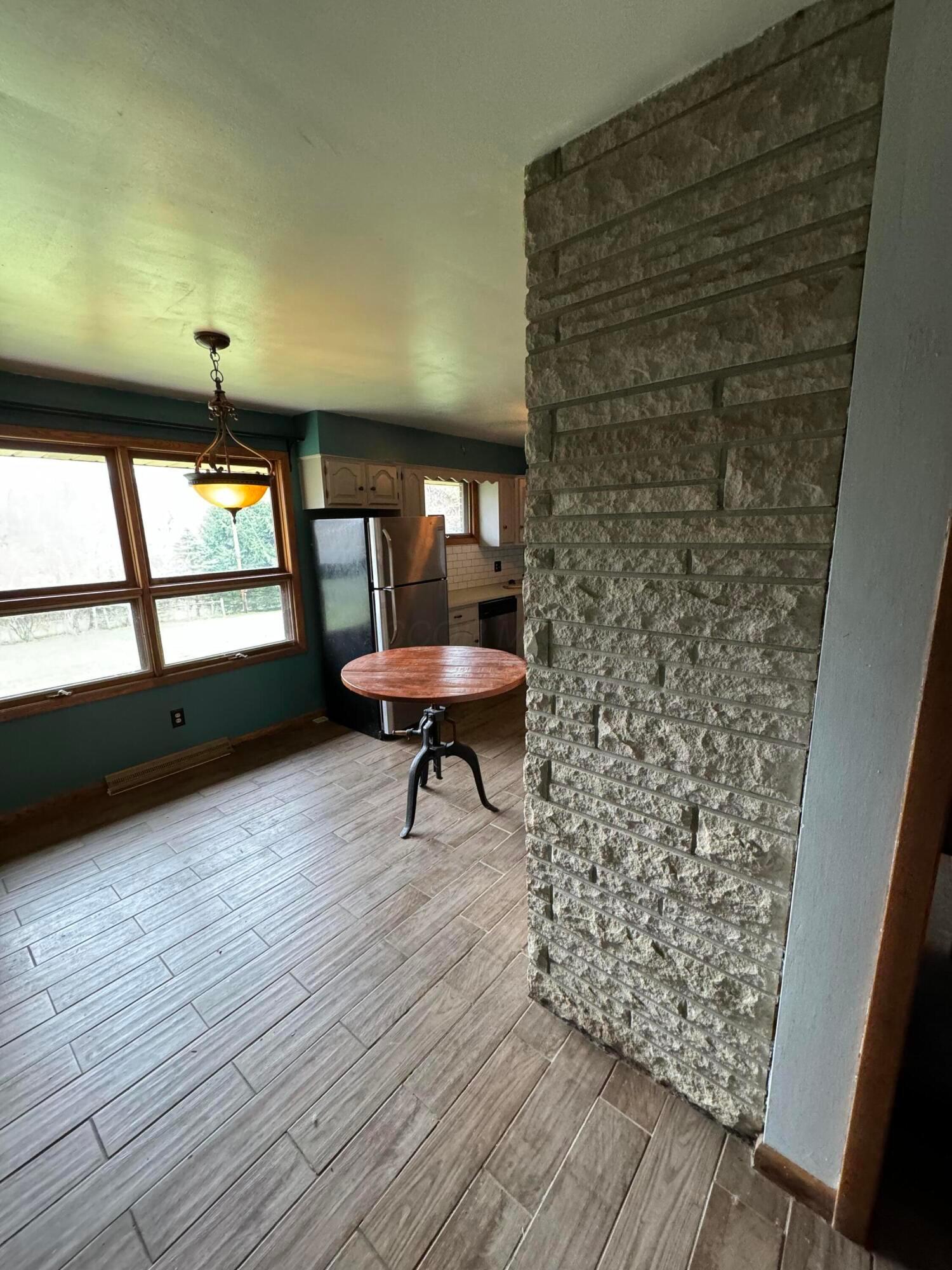 4151 Jacksontown Road Property Photo 10