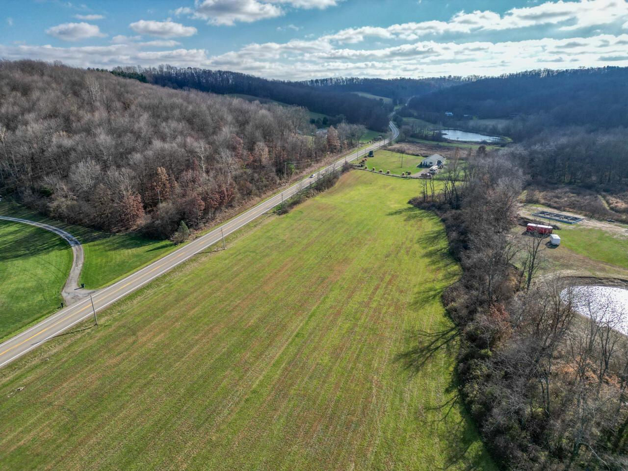 5105 Pleasant Valley Road Ne Property Photo 5