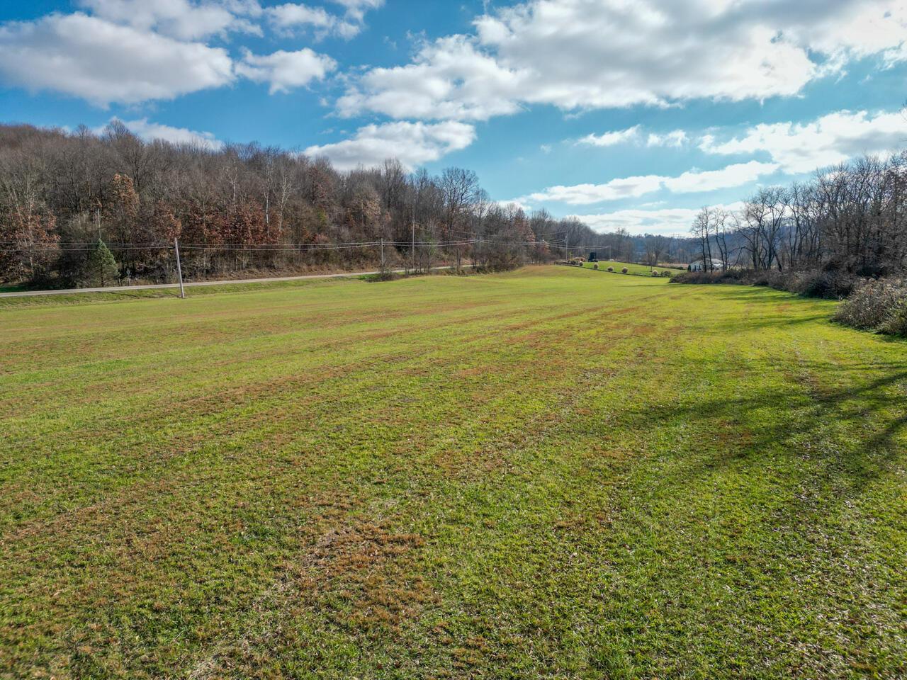 5105 Pleasant Valley Road Ne Property Photo 8