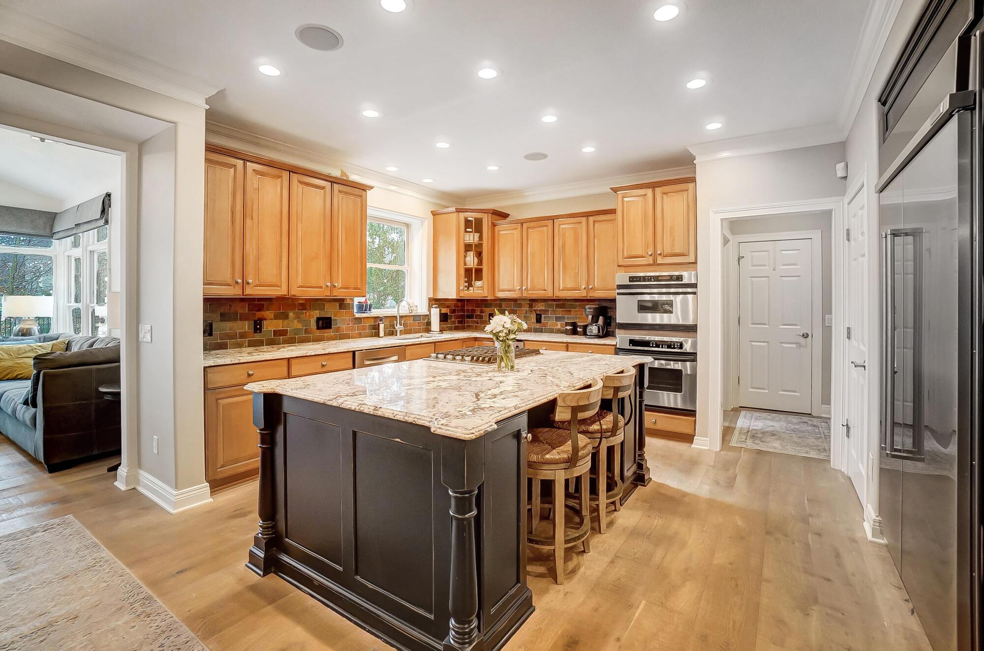 8639 Cavecreek Court Property Photo 15