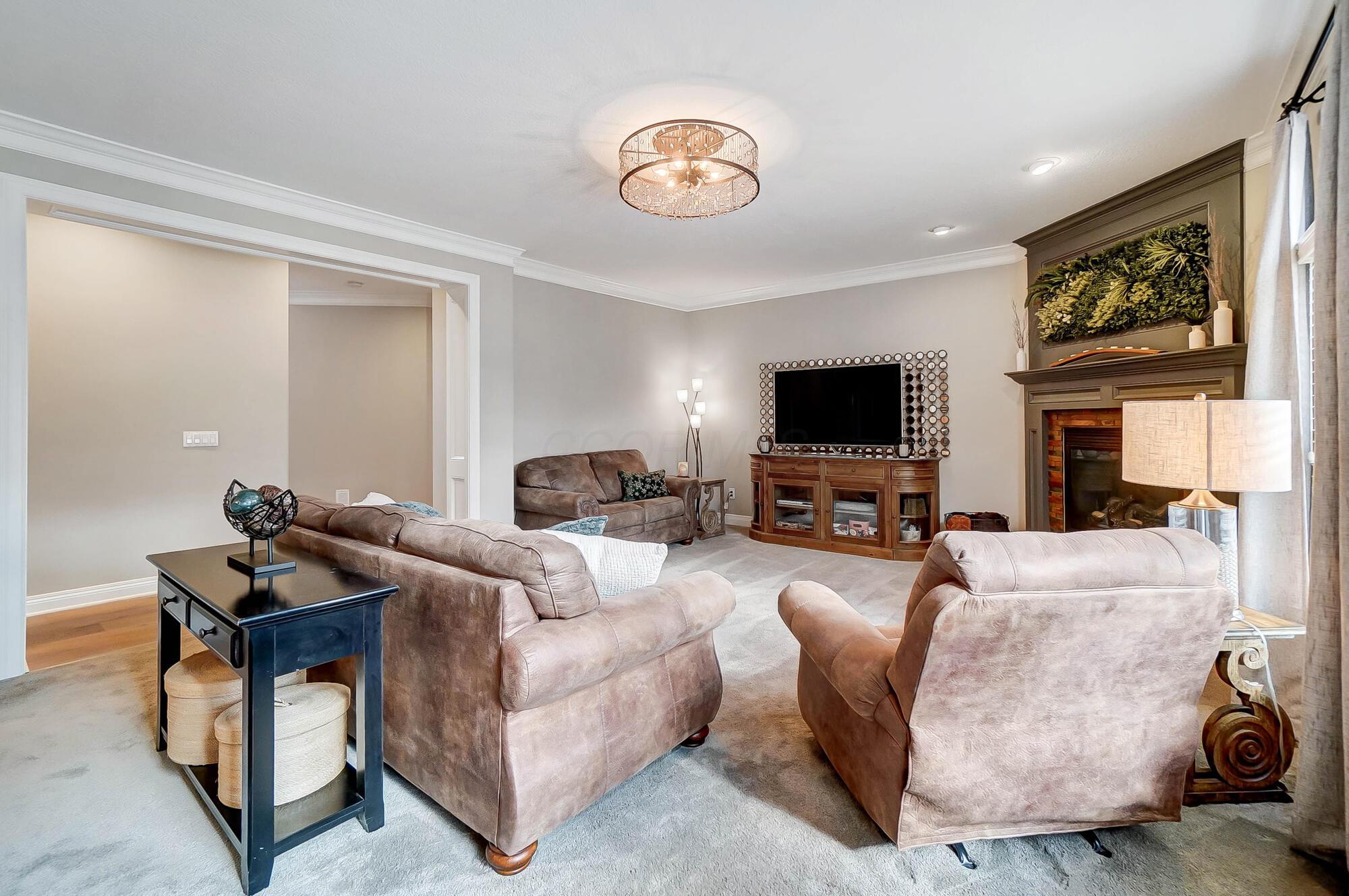 8639 Cavecreek Court Property Photo 23