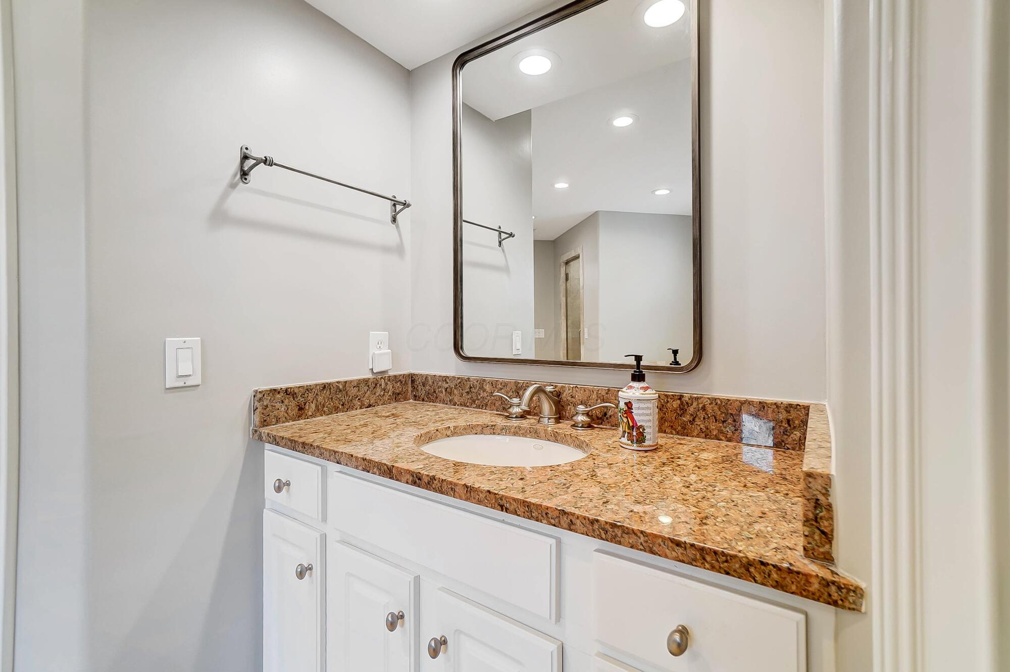 8639 Cavecreek Court Property Photo 40