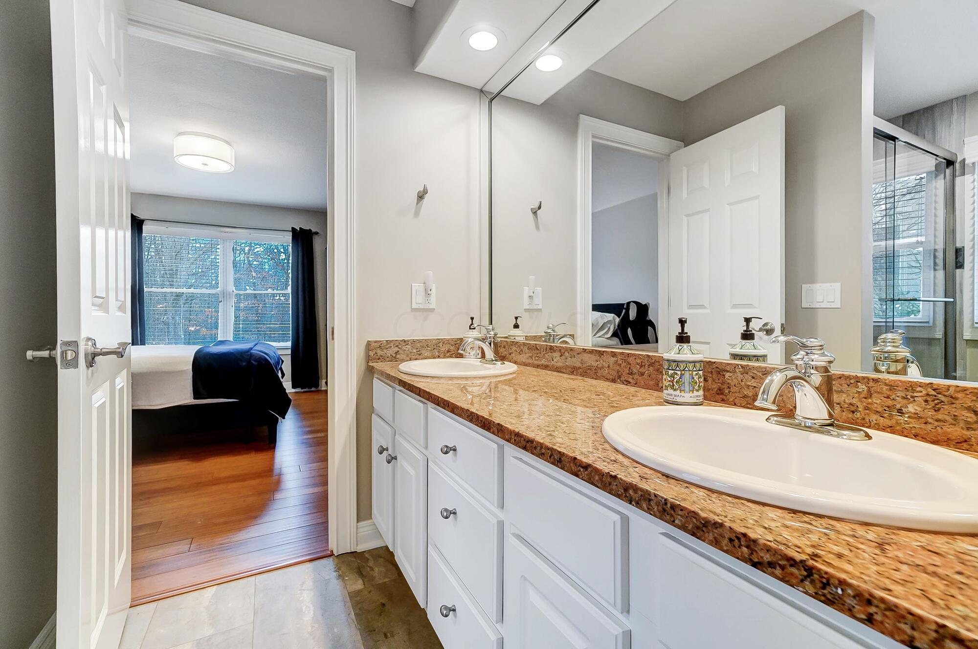 8639 Cavecreek Court Property Photo 44