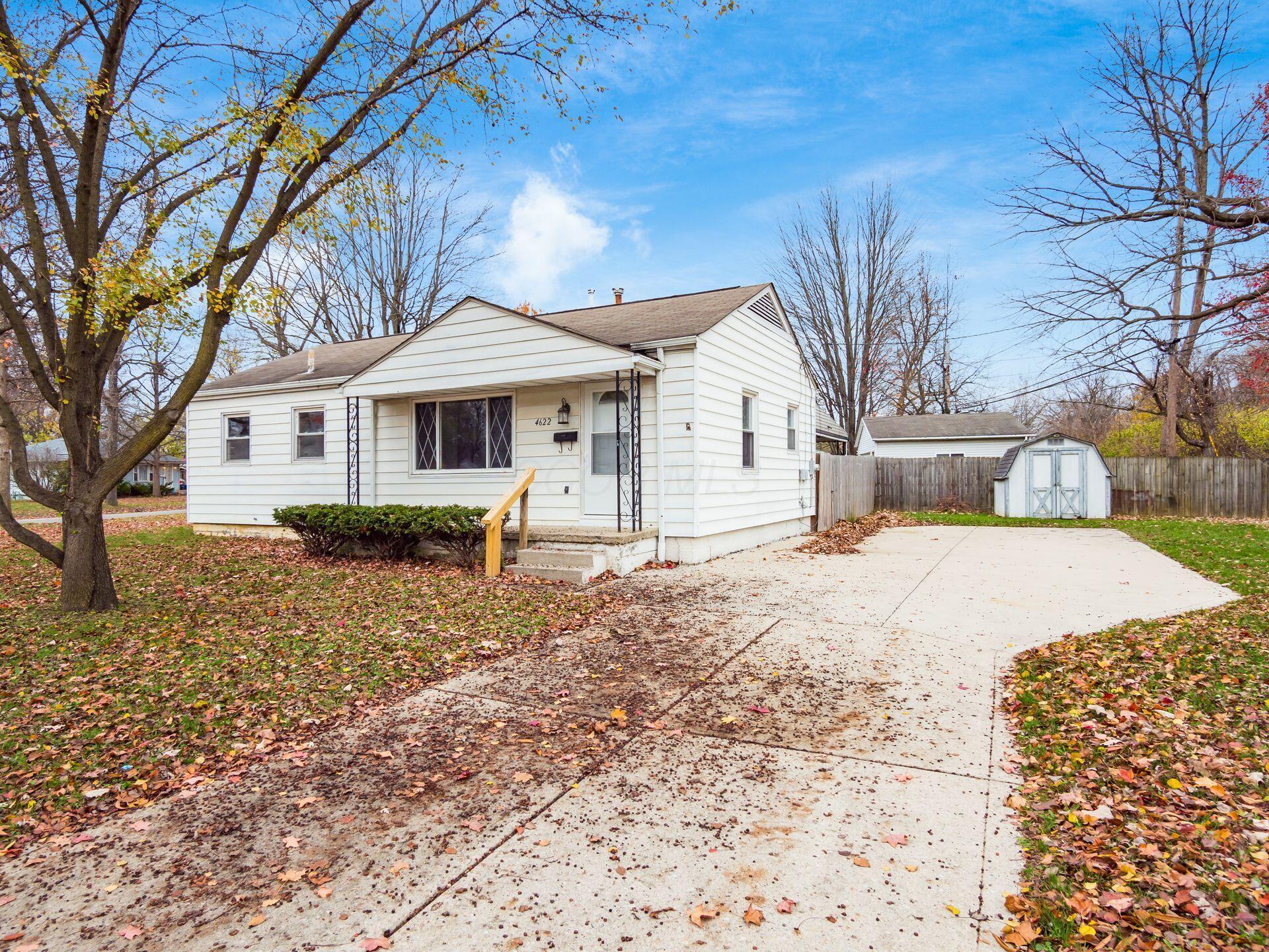 4622 Amesbury Road Property Photo 2