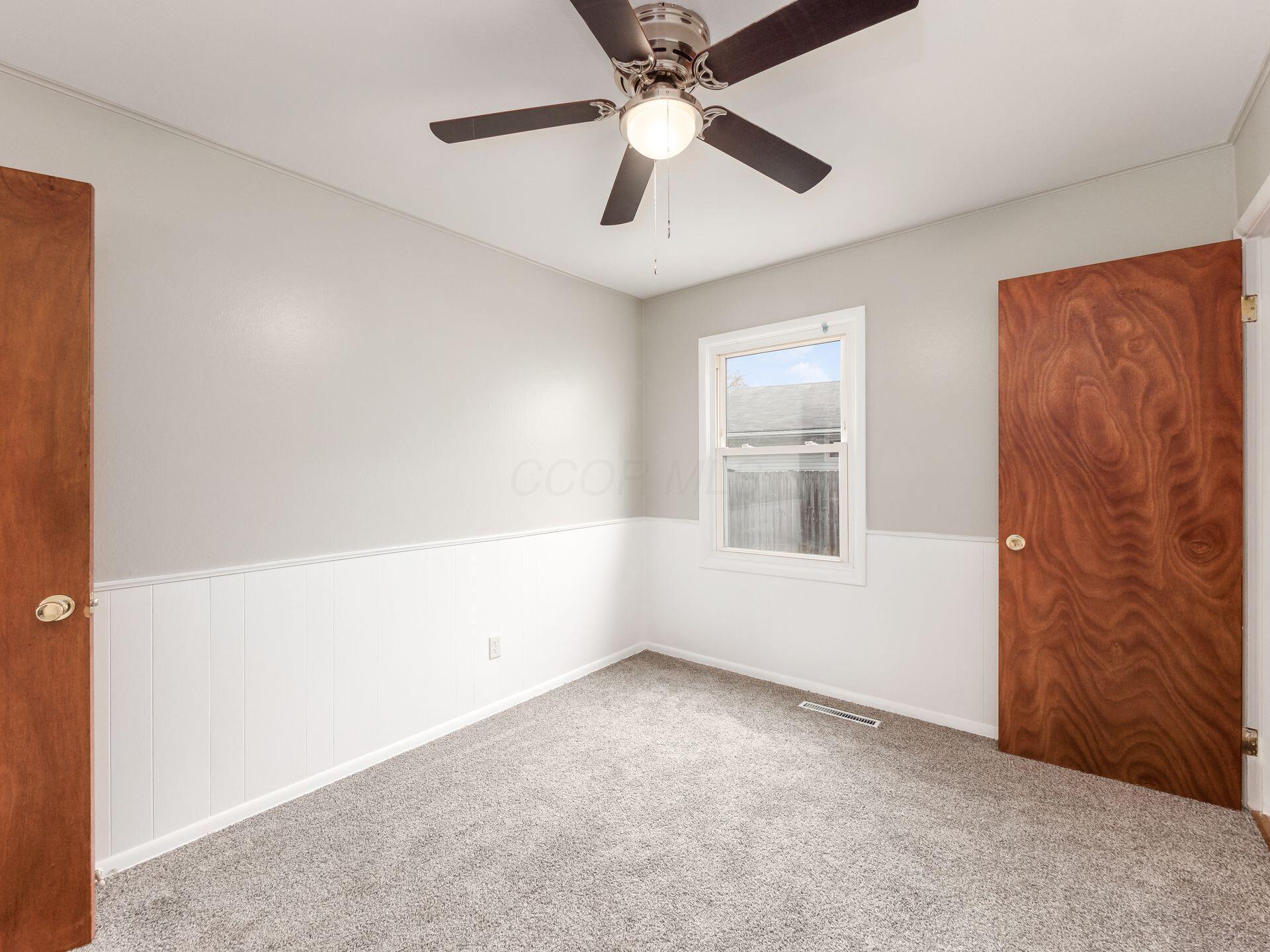 4622 Amesbury Road Property Photo 15