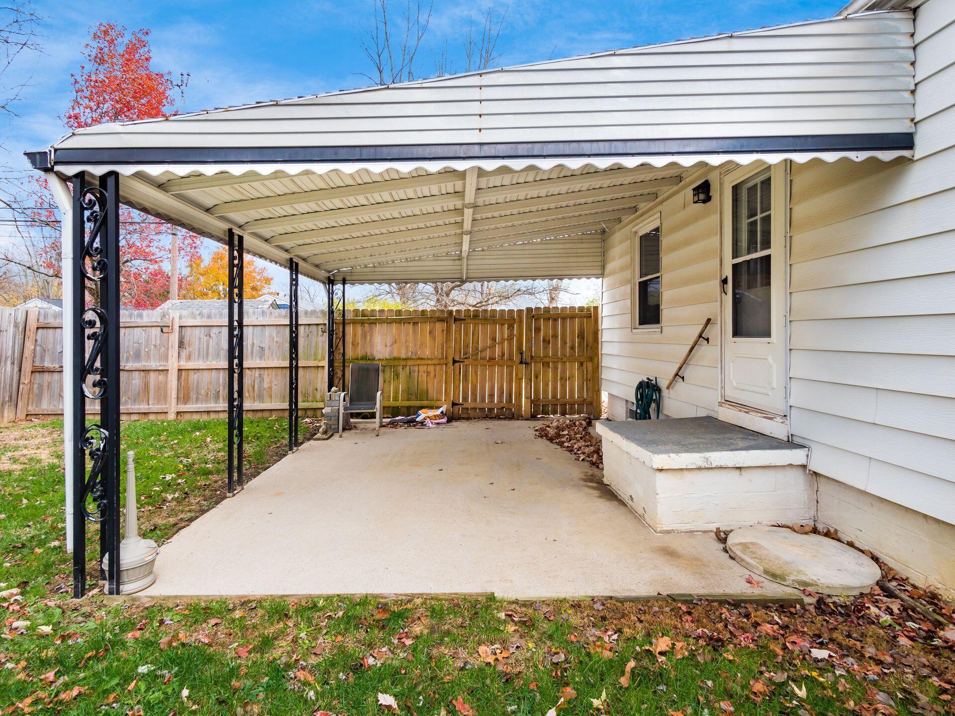 4622 Amesbury Road Property Photo 25