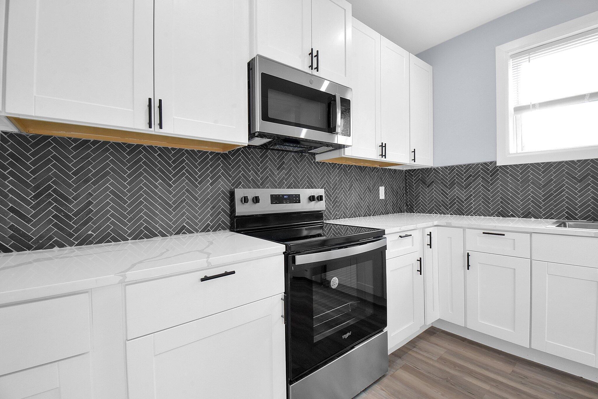 923 Leona Avenue Property Photo 11
