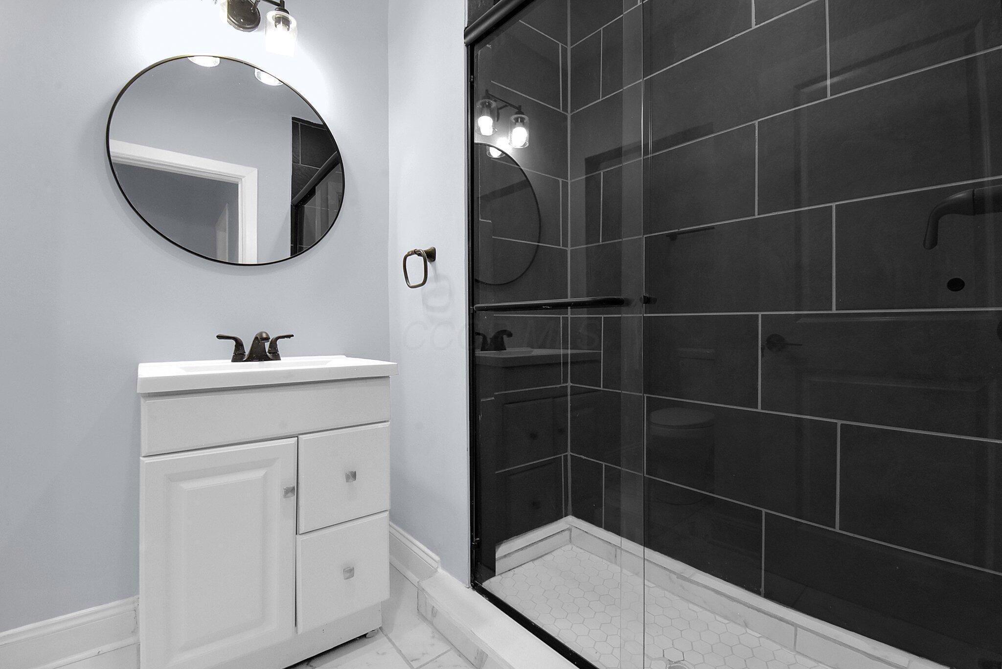 923 Leona Avenue Property Photo 20