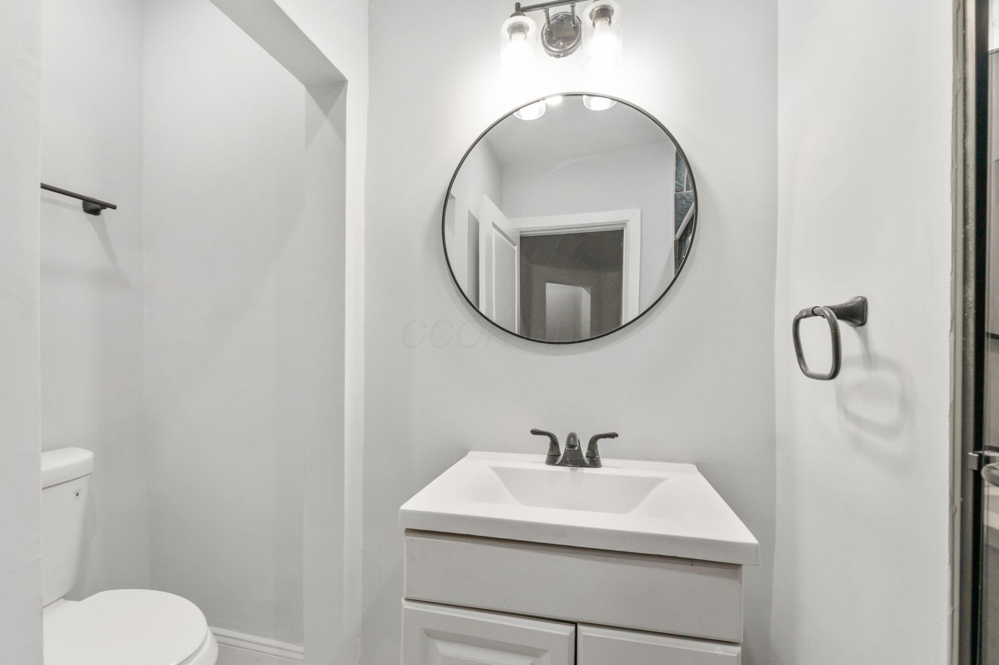 923 Leona Avenue Property Photo 21