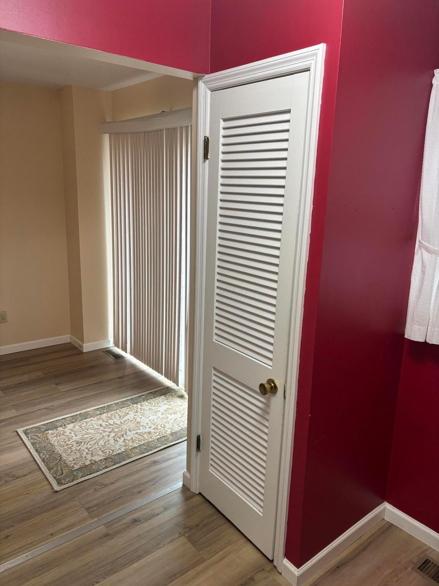 615 Simbury Street Property Photo 9