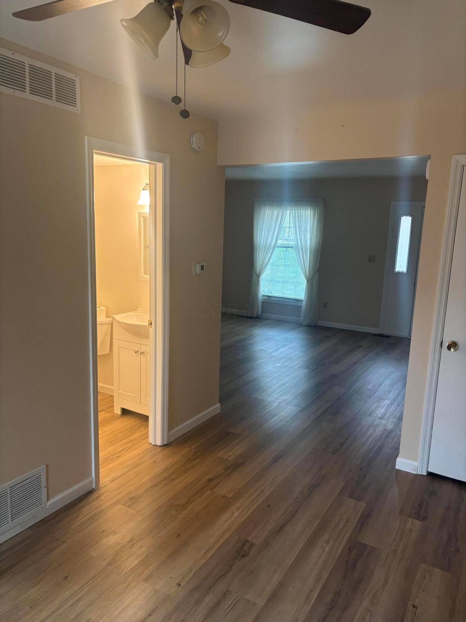 615 Simbury Street Property Photo 10