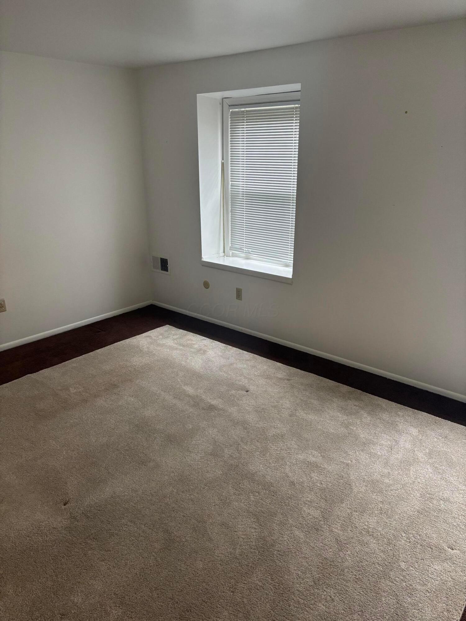 615 Simbury Street Property Photo 15