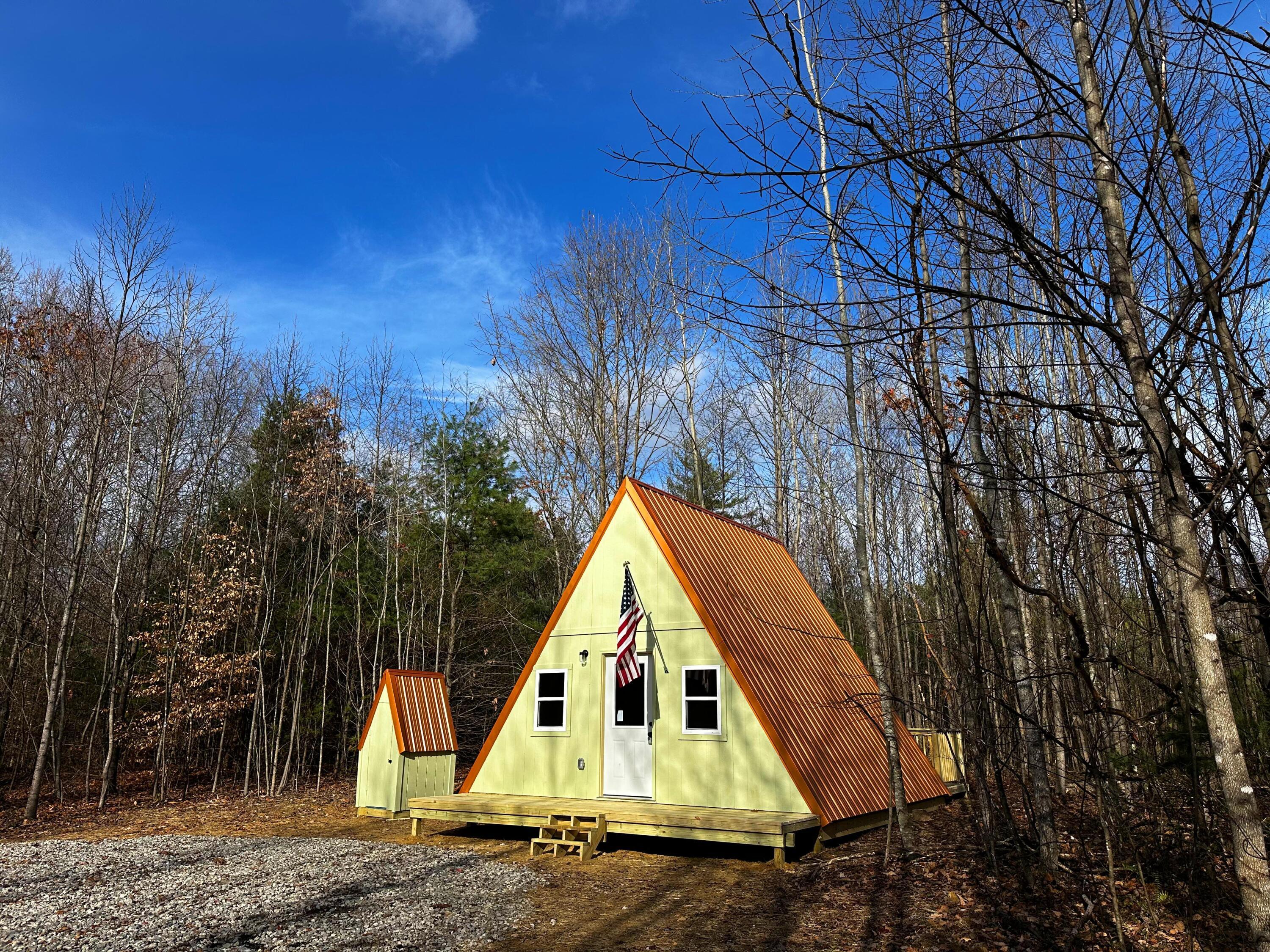 33084 Parkinson Road, (copper Cabin At Titus) Property Photo 4