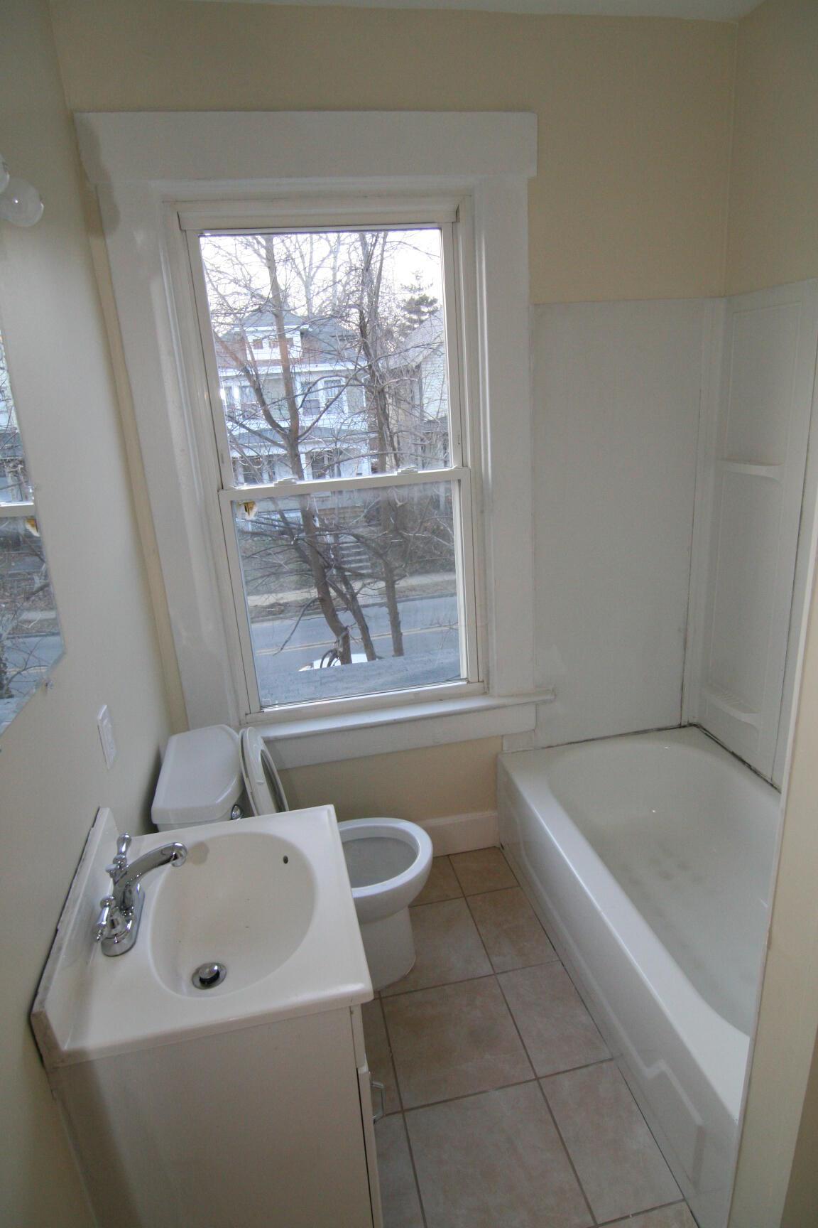 2280 Indianola Avenue Property Photo 10