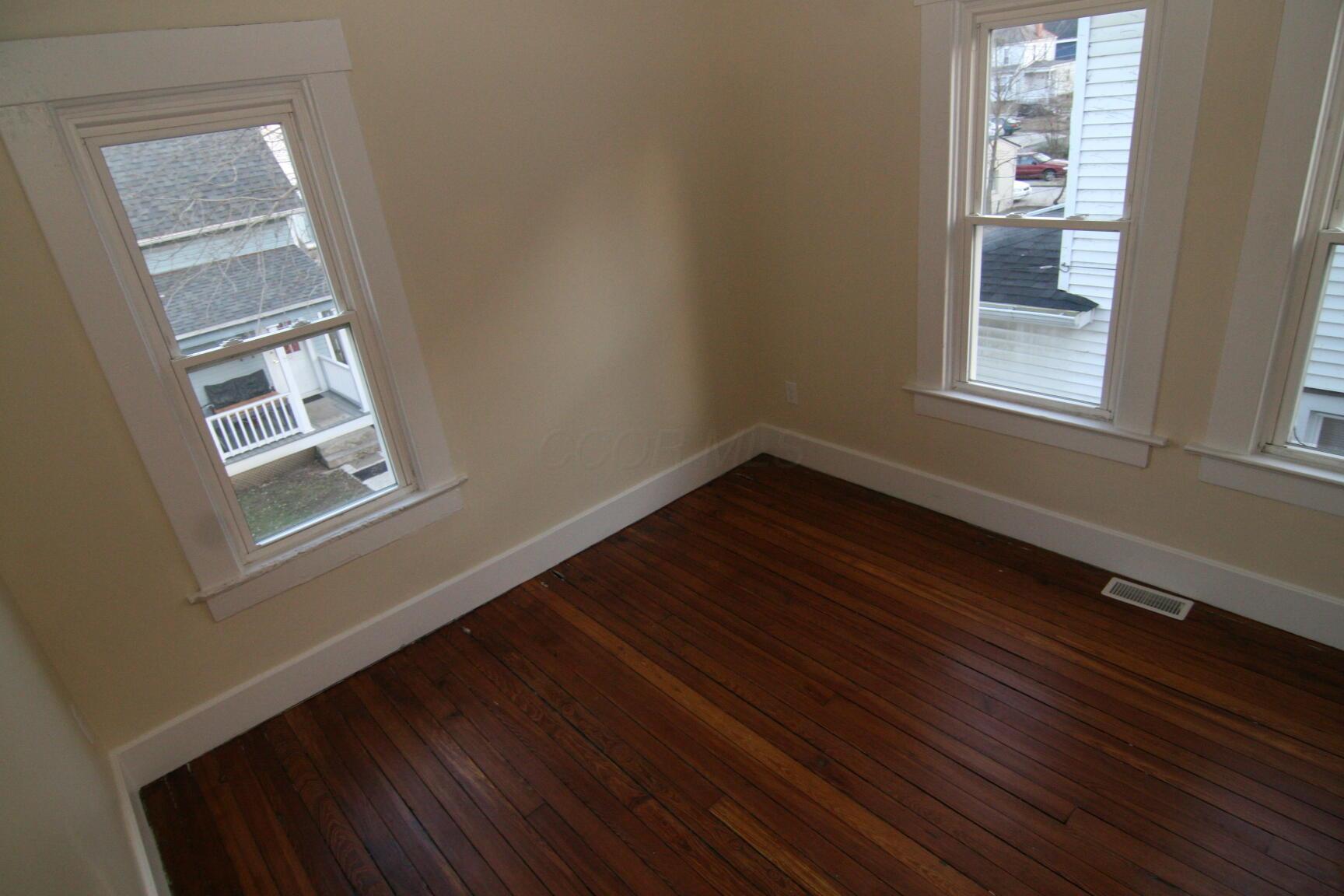 2280 Indianola Avenue Property Photo 15
