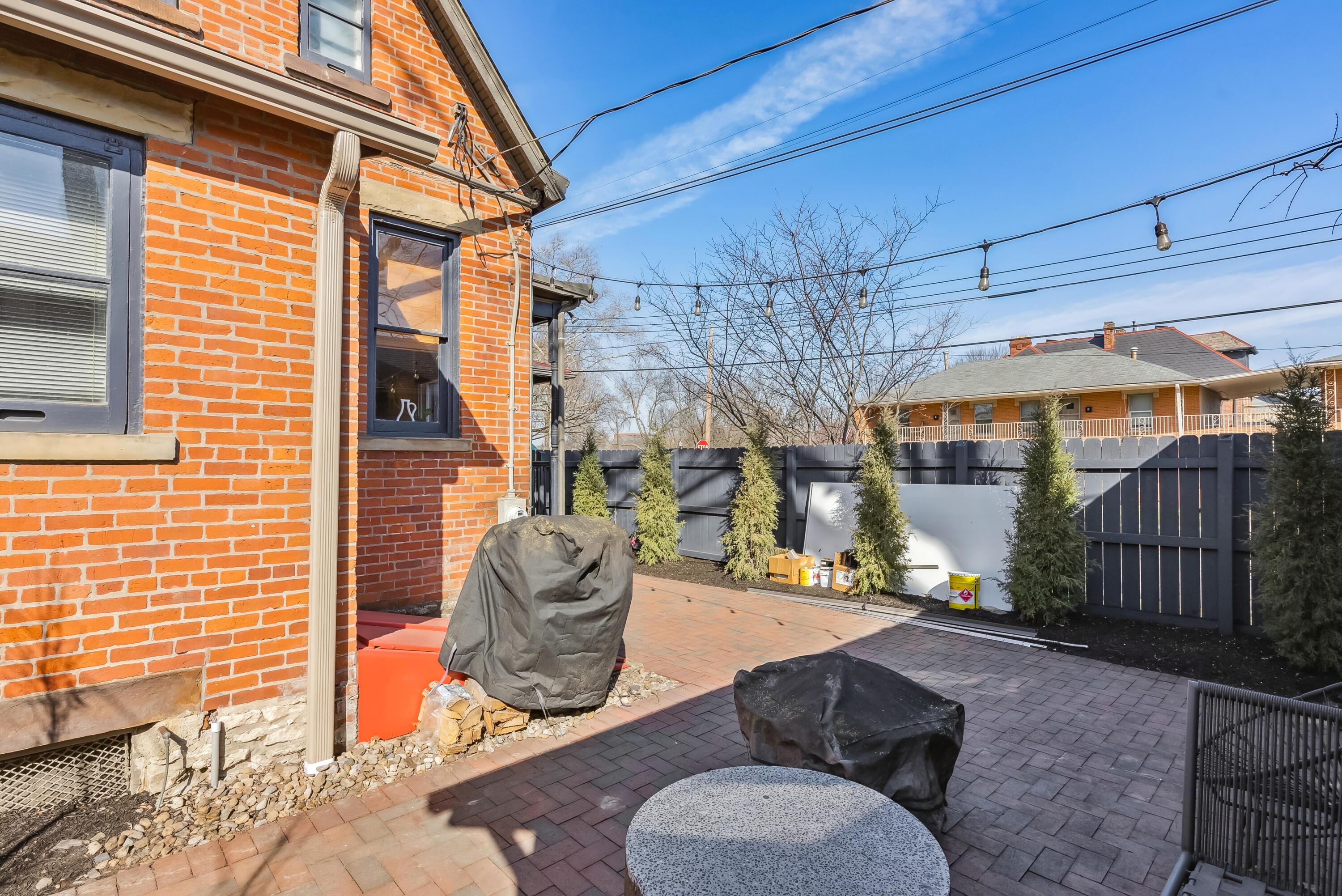 1030 Jaeger Street Property Photo 4